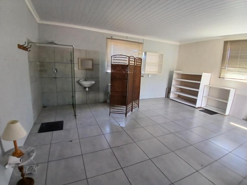 3 Bedroom Property for Sale in Stilbaai Wes Western Cape